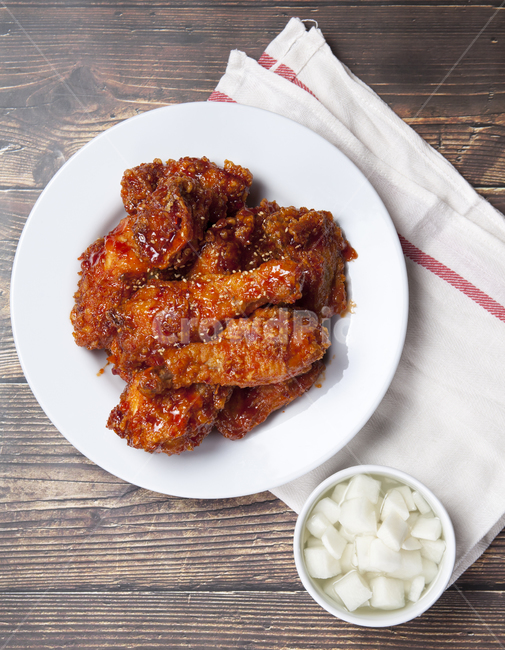 양념통닭,통닭,치킨,양념치킨,배달음식,배달,음식,야식,맥주안주,음식,식재료,요리,food,cook,meal,dishes,food reserves