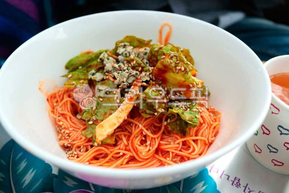 비빔국수,국수,제접국수,비빔면,재첩국수