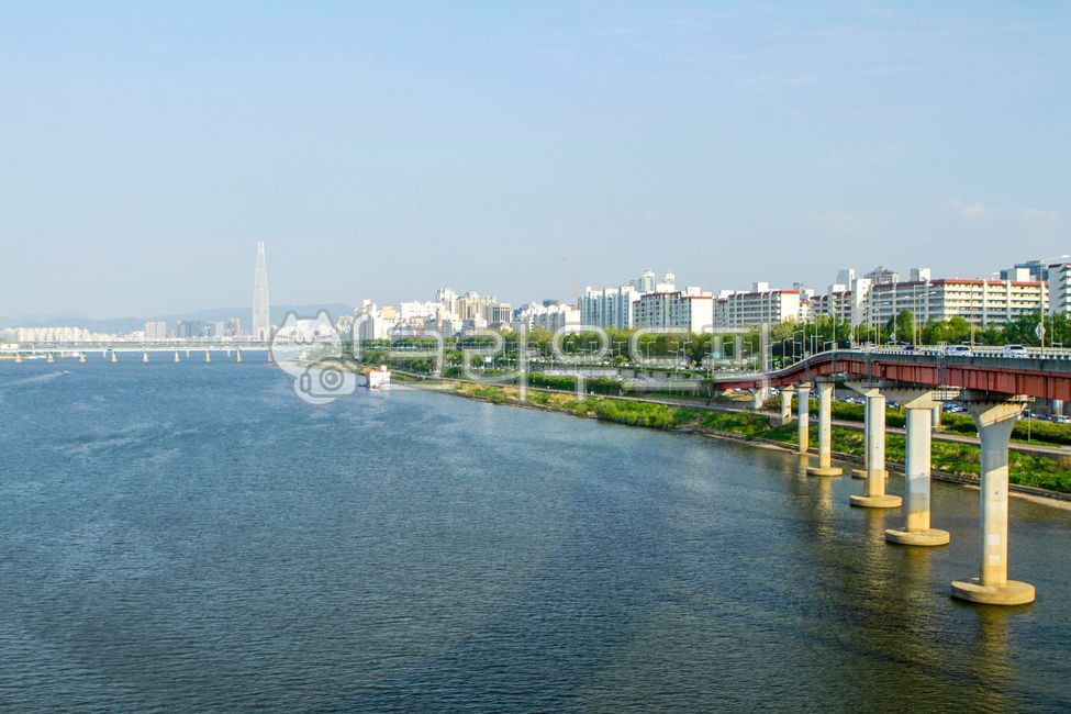 서울,한강,한강다리,영동대교,청담대교,성수대교,고가도로,고층건물,시티,건물,도시,사무실건물,물,옥외,구름,선착장,타워,overpass,highrise,city,building,urban,officebuilding,water,outdoors,cloud,dock,tower