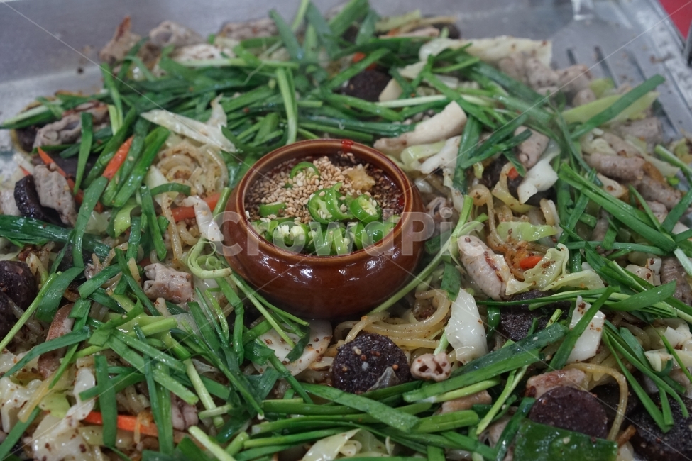 순대볶음,순대촌,순대타운,백순대,야채곱창,먹거리,한국음식,음식,식재료,요리,food,cook,meal,dishes,food reserves,한식,한국음식,한국요리,korean food,korean dishes,korean meal,korean cook