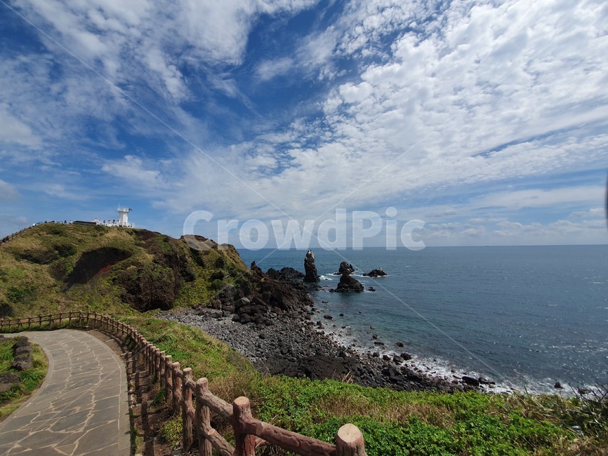promontory,handrail,난간,바다,섭지코지,하늘,구름,하늘색,파란색,자연,제주도,jeju,jeju island