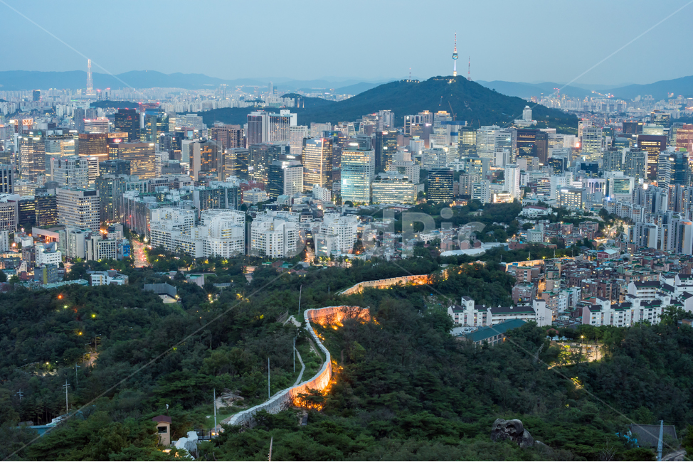 서울,야경,남산,한양,도성,성,성곽,도시,도심,밤,풍경,건물,타워,남산타워,야행,여행,도시여행,조명,전경,랜드마크,인왕산,등산,산,seoul,night,nightview,landmark,landscape,castle,sky,야경,밤,풍경,nightscape,night,landscape,도시,city,한국도시풍경,한국도시경관,korea cityscape,경치,outdoors,옥외,nature,자연,scenery,aerial view,조감도