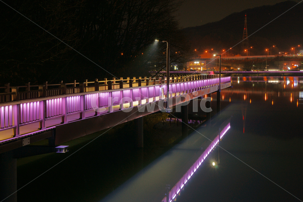 백운호수,호수,의왕,생태탐방로,탐방로,야경,조명,반영,야경,밤,풍경,nightscape,night,landscape,건축물,건물외관,exterior,building,structure,architecture,construction,banister,난간,handrail,bridge,다리,건물