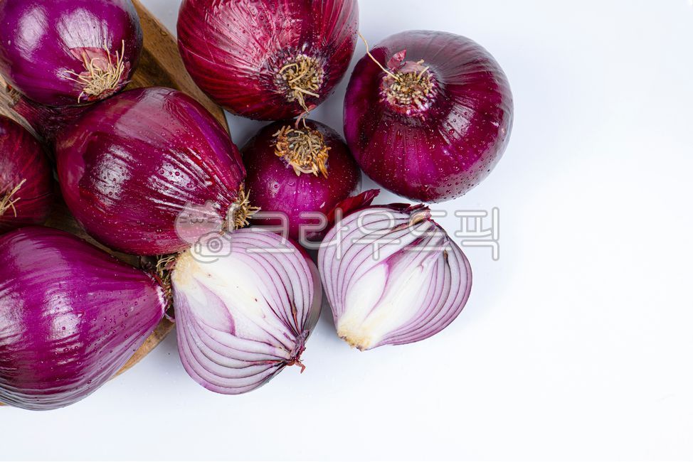 red onion,onion,health,vegetable,organic,efficacy,food
