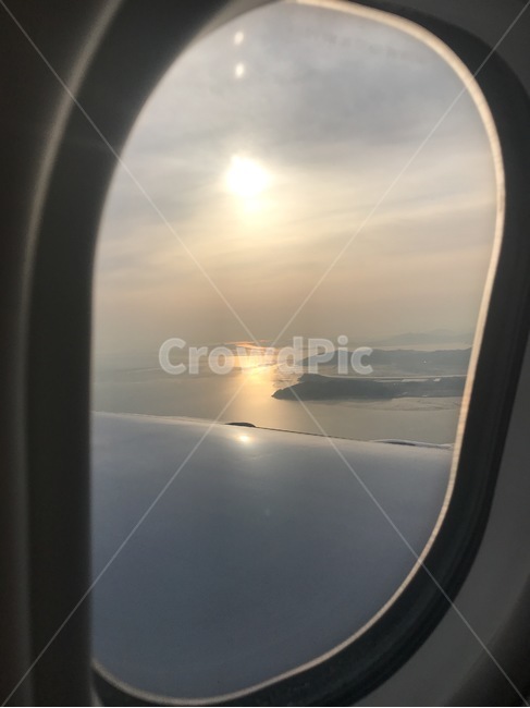 비행기,창밖,비행,하늘,바다,plane,airplane,window,windowseat,sky,sea,교통,교통수단,traffic,transportation