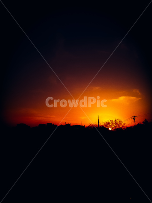 노을,황혼,sunset,twilight,해질녘,배경,해,햇빛,저녁,해넘이,따뜻함,분위기,자연,풍경,nature,landscape,outdoors,옥외,dusk,일몰,sky,하늘,dawn,새벽,red sky,붉은 하늘,sunlight