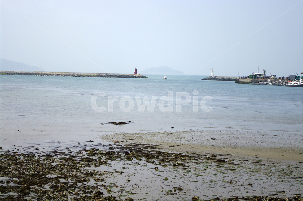 섬,바다,풍경,해안,하늘,등대,갯벌,자연,풍경,nature,landscape,등대,lighthouse,outdoors,옥외,land,땅,shoreline,해안선,water,물,ocean,대양,sea,coast,연안