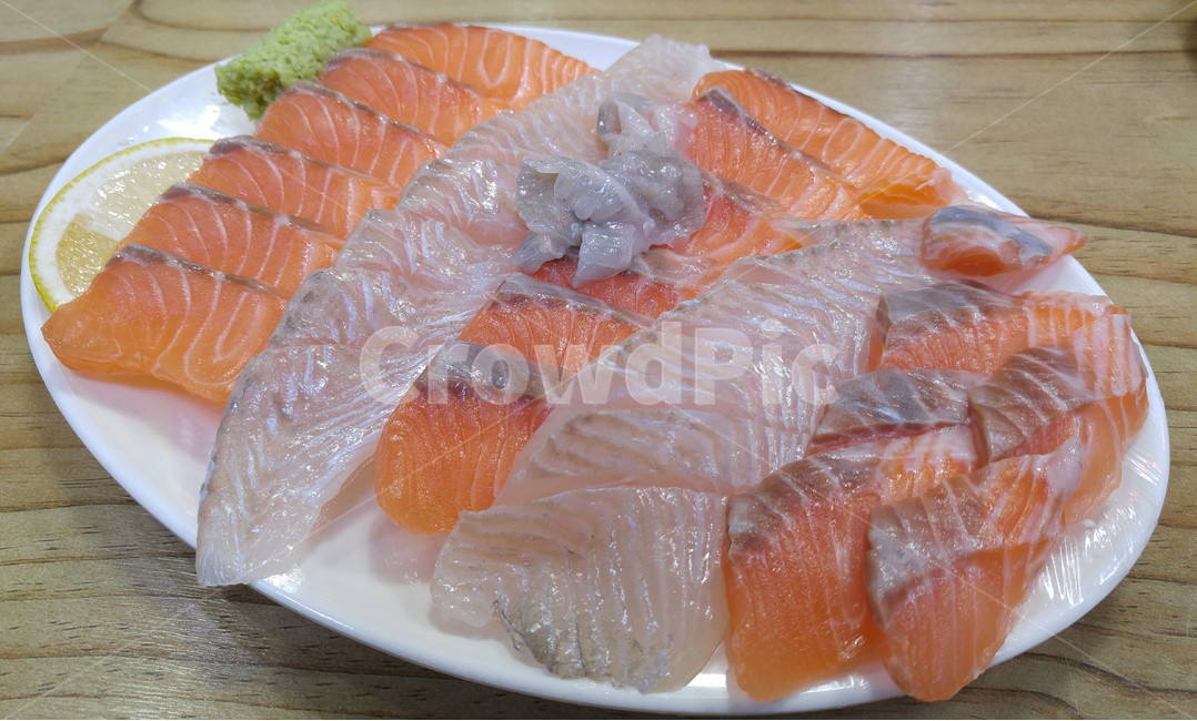 연어회,광어회,모둠회,회,수산물,수산물,해산물,fishery products,seafood