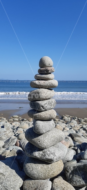 돌탑,돌쌓기,바다,해변,여름