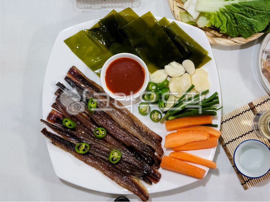 과메기,겨울제철음식,말린생선,생선요리,한식,술안주,소주안주,겨울간식,바다과메기,어류,꽁치,생선,등푸른생선,food,음식