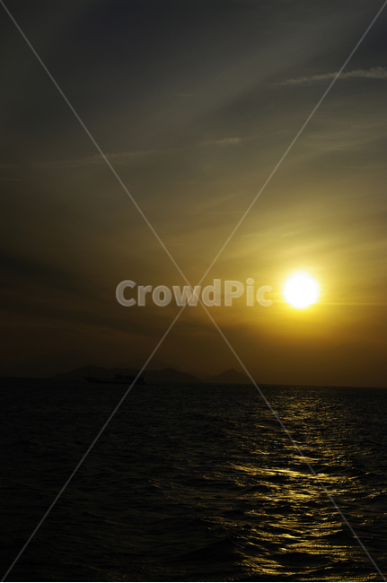 일출,sunrise,바다,풍경,섬,노을,하늘,구름,자연,풍경,nature,landscape,sunlight,햇빛,light,빛,flare,플레어,outdoors,옥외