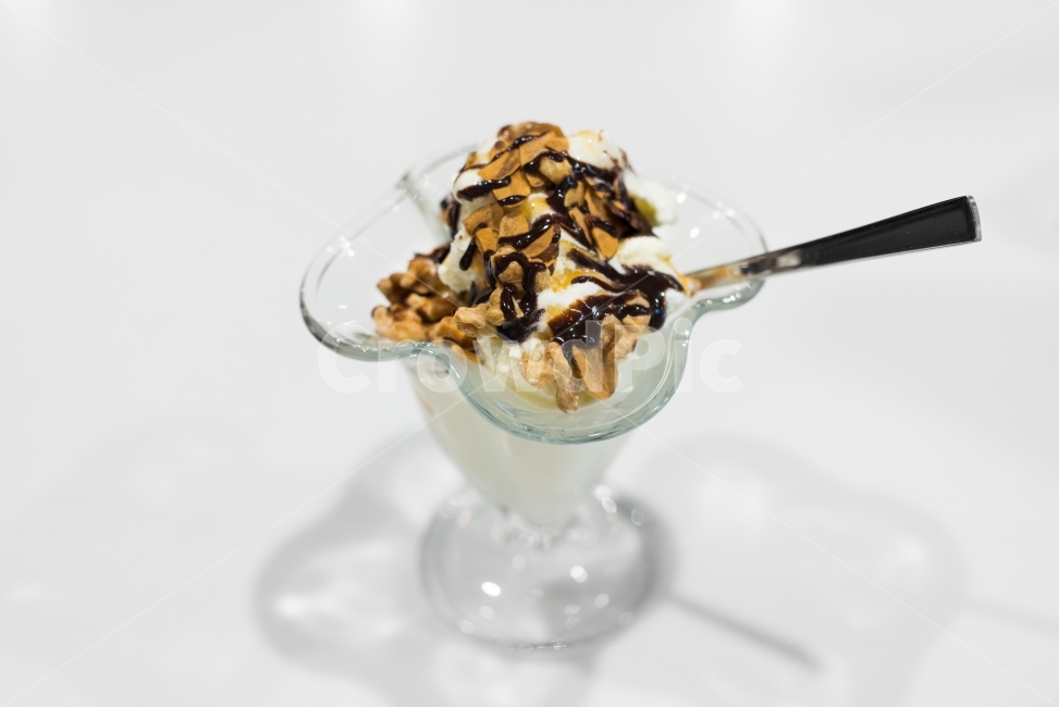 아이스크림,소품,연출사진,감성사진,음식,카페,icecream,food,간식,디저트,desert,누끼사진,식재료,서양,외국,외국음식,음식,식재료,요리,food,cook,meal,dishes,food reserves,디저트,간식,후식,dessert,snack