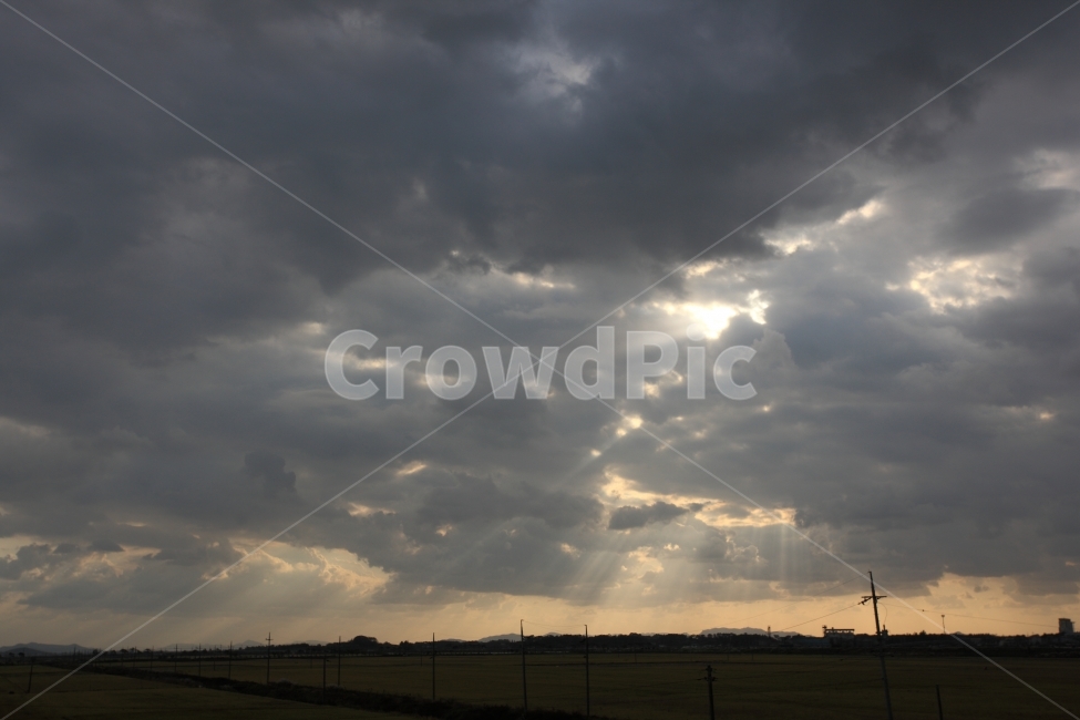 석양,일몰,구름,하늘,sky,cloud,sunset,자연,풍경,nature,landscape,한국자연풍경,한국자연경관,korea nature landscape,weather,날씨,outdoors,옥외,cumulus,적운