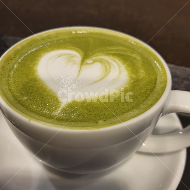 녹차라떼,카페,카페음료,라떼,마실것,latte,커피컵,coffeecup,beverage,컵,cup