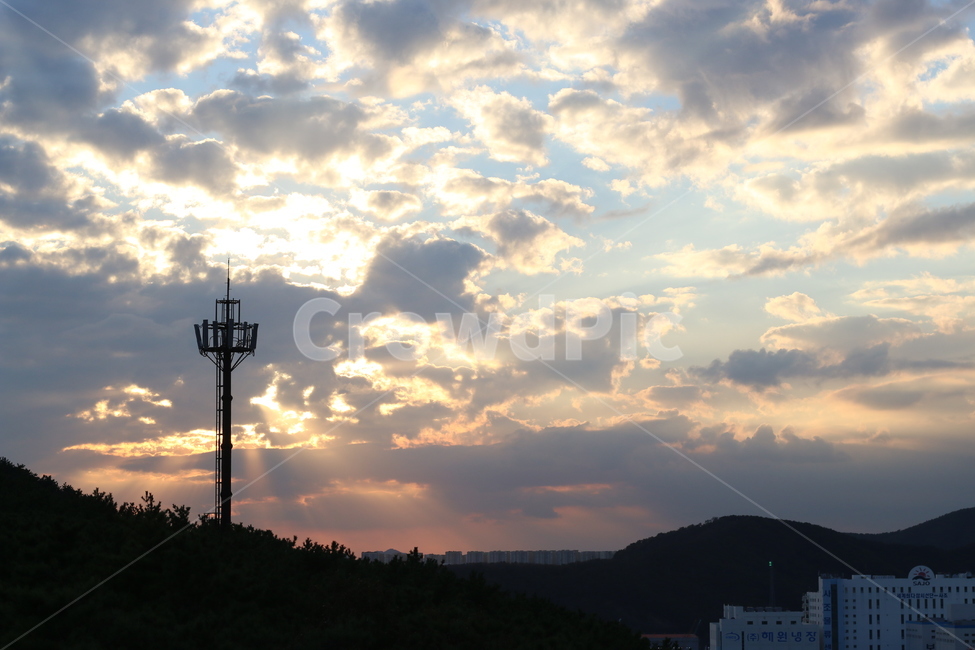 하늘,구름,노을,저녁,산,자연,풍경,nature,landscape