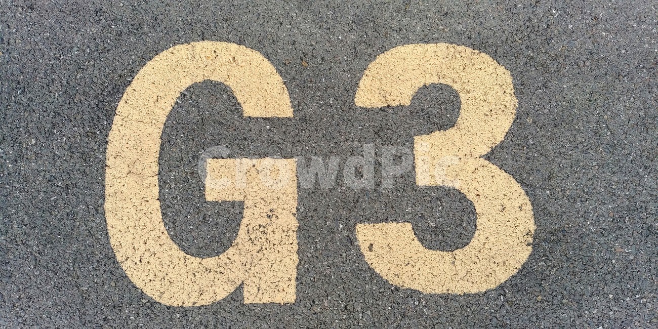 영어,알파벳,숫자,3,three,gate,게이트,아스팔트,페인트,노란색,삼,셋