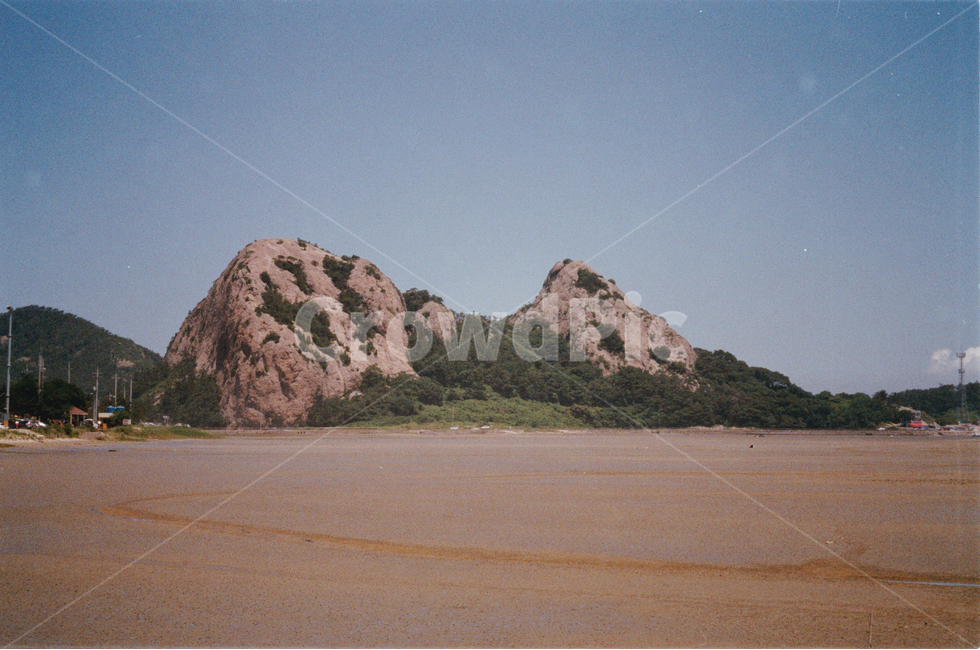 해변,군산,갯벌,사막,잔잔,분위기,산,필름,자연,풍경,nature,landscape,한국자연풍경,한국자연경관,korea nature landscape,outdoors,옥외,land,땅,shoreline,해안선,water,물,sea,바다,ocean,대양