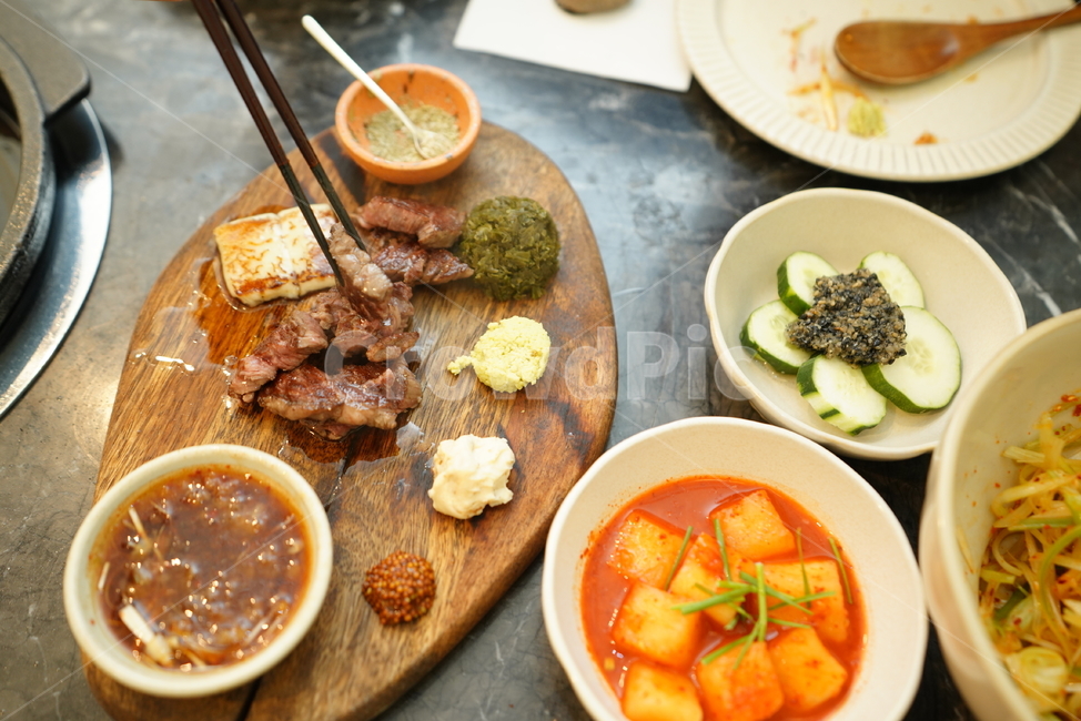 한우,고기,식사,육류,육식,음식,먹거리,푸드,food,소고기,술안주