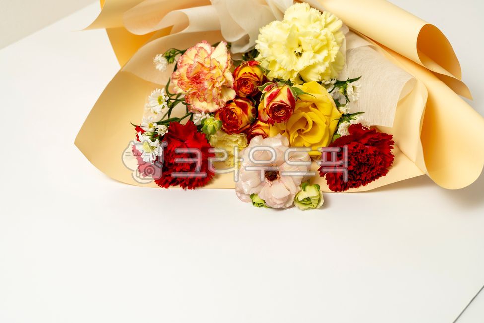 flowerarrangement,bouquet,carnation,rose,flowerbouquet,Mothers Day,flower