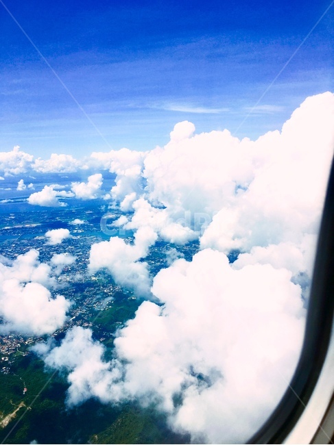 구름,cloud,하늘,sky,landscape,항공샷,비행기,airplain,파랑,파란색,blue,whte,하양,하얀색,여행,휴가,traveling,vacation,trip,교통,교통수단,traffic,transportation,nature,자연,outdoors,옥외