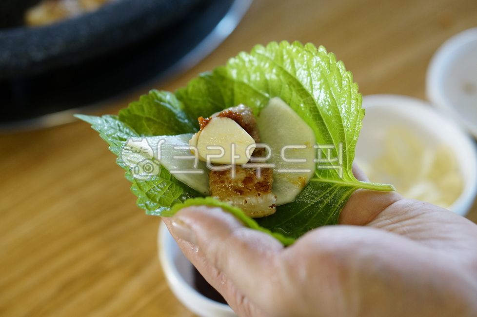 삼겹살,쌈,고기쌈,채소,고기,food,음식,pork,돼지고기