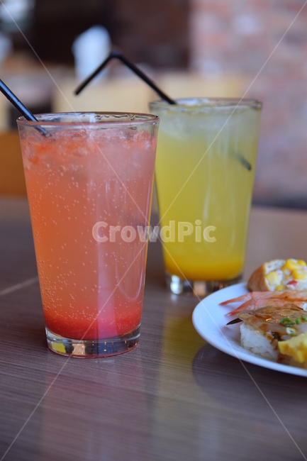 음료,쥬스,망고쥬스,주스,오렌지쥬스,컵,글라스,glass,cup,juice,orangejuice,mangojuice,beverage,음료수,drink,beverage