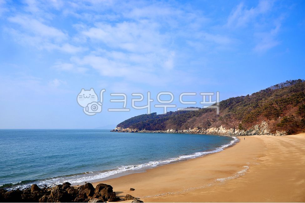 대이작도,바다,해변,푸른하늘,파란바다,푸른바다,모래해변,백사장,하늘,인천섬,해수욕장,작은풀안해수욕장,모래사장,아웃도어,야외,섬,daeijakisland,sea,bluesky,bluesea,whitesandbeach,sky,incheonisland,beach,smallpoolanbeach,sandbeach,outdoor,island