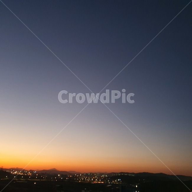 nature,자연,outdoors,하늘,sky,dusk,dawn,bluesky,orangesky,파란하늘