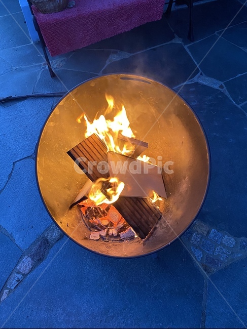모닥불,캠프,캠핑,장작,불,캠프화이어,난로,불꽃,fire,flame,camping,camp