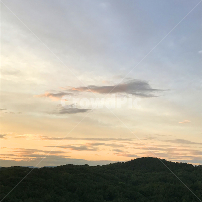 노을,노을빛,노을풍경,풍경,여름하늘,저녁,저녁노을,산,주황색,주황색하늘,주황빛