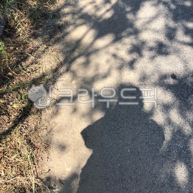 바닥,ground,그림자,shadow,사람그림자