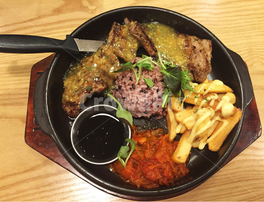 음식,레스토랑,삼겹살,라라코스,세트요리,감자,김치,밥,음식,식재료,요리,food,cook,meal,dishes,food reserves,양식,서양음식,서양요리,western food,western dishes,western meal,western cook