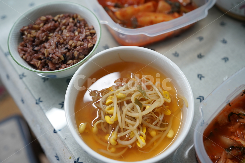 콩나물국,한식,음식,집밥,국물,밥,국,food,그릇,식사,끼니,vegetable,야채,식물,음식,식재료,요리,food,cook,meal,dishes,food reserves,한식,한국음식,한국요리,korean food,korean dishes,korean meal,korean cook