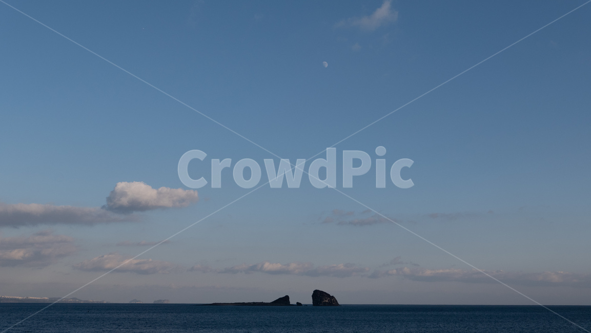 제주,제주도,jeju,형제섬,brotherisland,섬,island,하늘,sky,바다,sea,blue,파란색,구름,달,cloud,moon,풍경,자연,nature,landscape,자연,풍경,nature,landscape,한국자연풍경,한국자연경관,korea nature landscape,제주도,jeju,jeju island