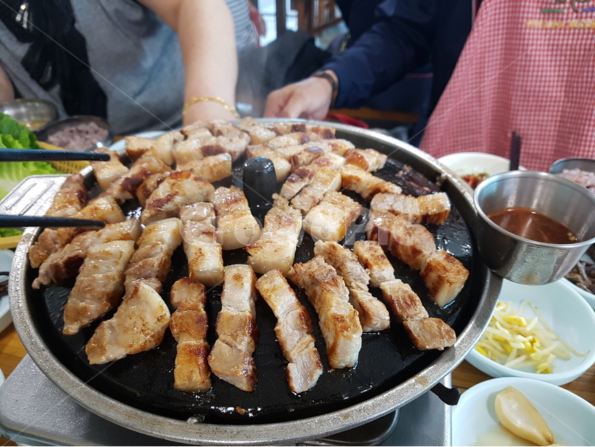 제주도,제주,돼지고기,흑돼지,음식,고기,멸치젓,음식,식재료,요리,food,cook,meal,dishes,food reserves,육류,고기,meat