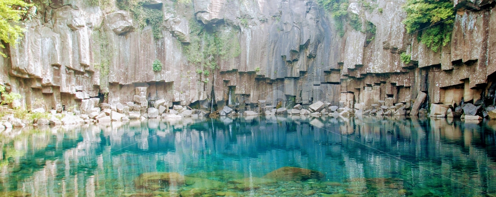 풍경,제주도,여행,폭포,계곡,천제연폭포,배경,월페이퍼,여행사진,관광지,물,강,호수,여행지,한국,돌,절벽,국내여행,자연,풍경,nature,landscape,여름,계절,summer,season,제주도,jeju,jeju island,outdoors,옥외,water