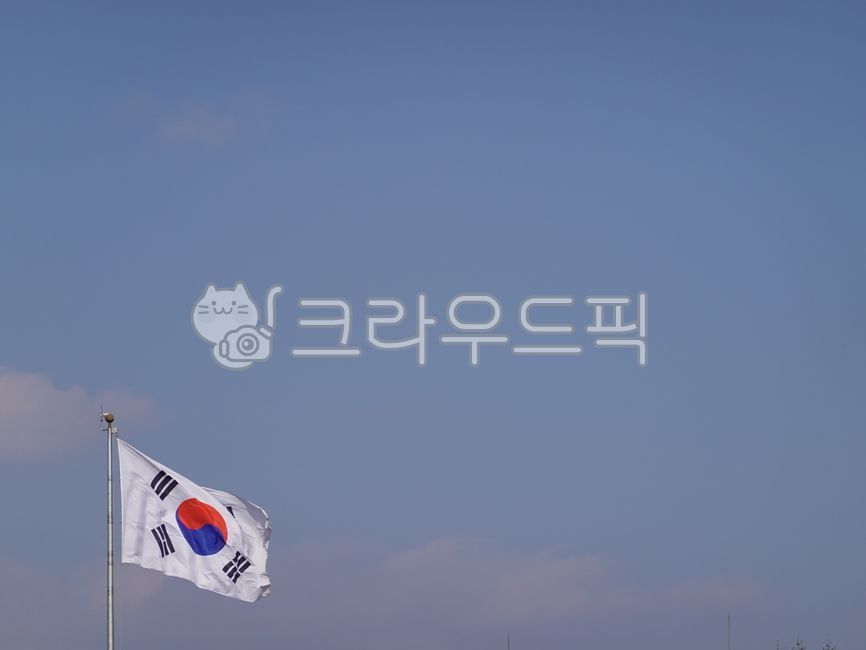sky,symbol,flag,Korean Flag