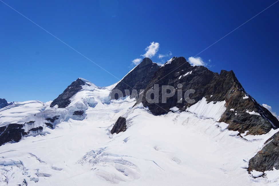 꼭대기,정상,눈,산,융프라우,알프스,등반,mountain,ice,snow,nature,mothernature,겨울,계절,winter,season,세계자연풍경,해외자연풍경,외국자연풍경,world nature landscape
