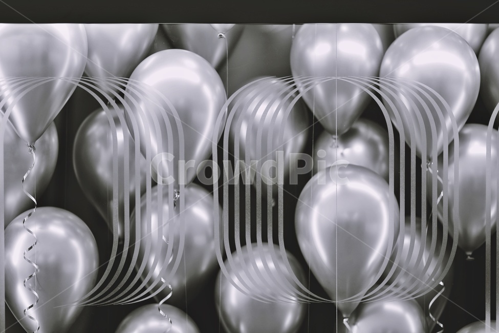 풍선,은색풍선,풍선장식,장식풍선,balloon,흑백사진,축제,행사,festival,carnival,event,감성,sensible,feeling,흑백,모노톤,monochrome,black and white
