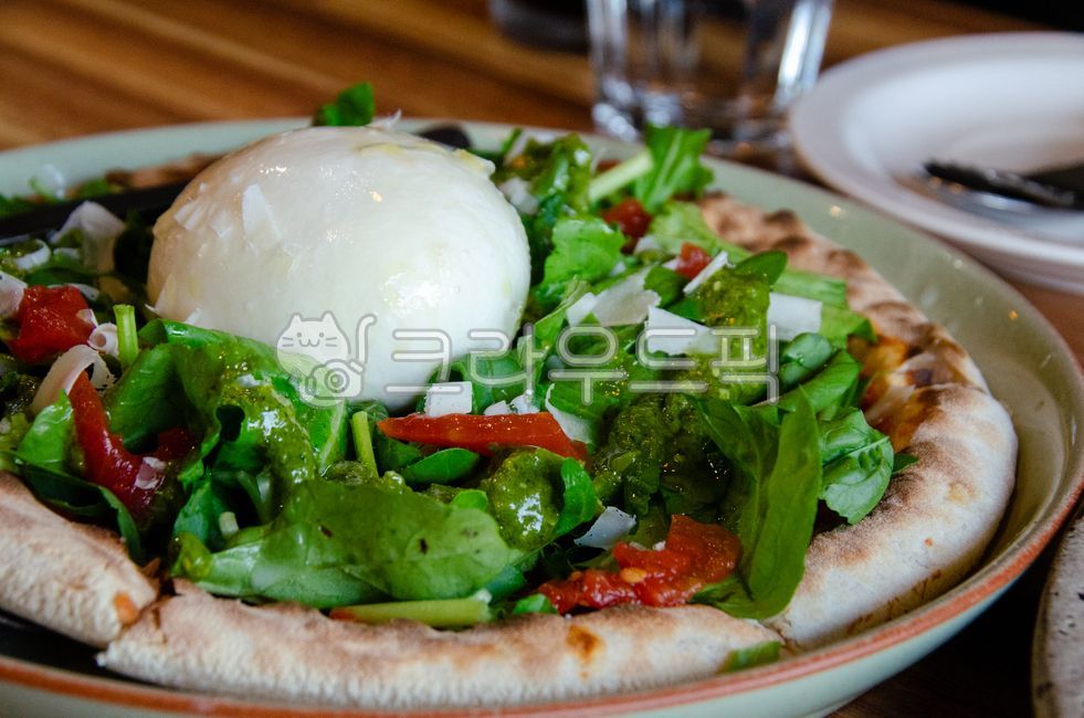 부라타치즈,부라타치즈피자,pizza,burrata,burratapizza,피자