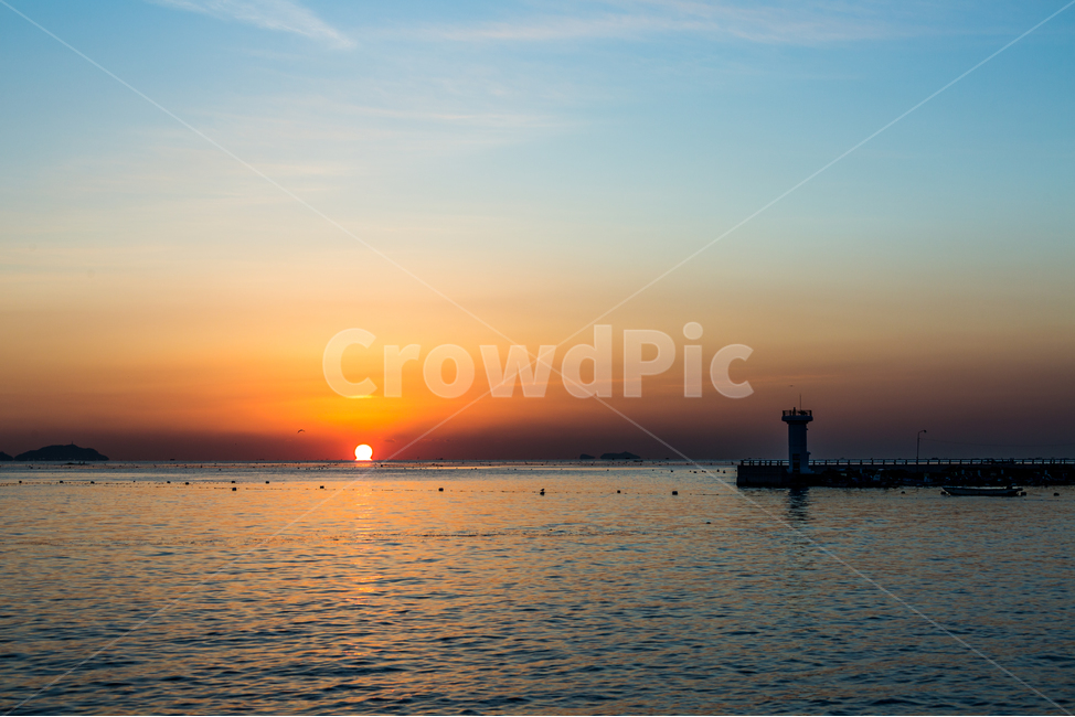 일출,여명,등대,해,아침,오메가,오여사,자연,풍경,nature,landscape,등대,lighthouse,outdoors,옥외,sunset,일몰,dawn,새벽,red sky,붉은 하늘,sky,하늘,dusk,황혼