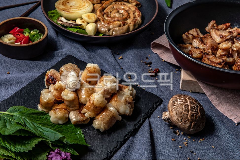 Daechang,Gopchang,Makchang,Small intestines,Grilled Daechang,Small intestines