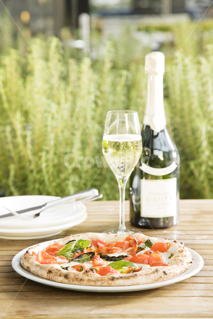 음식,요리,미식,식사,피자,glass,유리,beverage,마실것,alcohol,알코올,wine,포도주,drink,음주,음식,식재료,요리,food,cook,meal,dishes,food reserves,양식,서양음식,서양요리,western food,western dishes,western meal,western cook,술,주류,alcohol