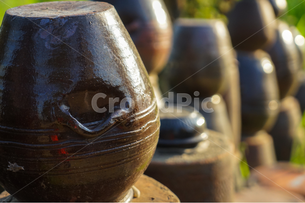 항아리,용기,유약,전통그릇,장맛,된장,간장,전통,한국전통,한국문화,korean traditional,korean culture,사물,물건,오브젝트,thing,object,matter