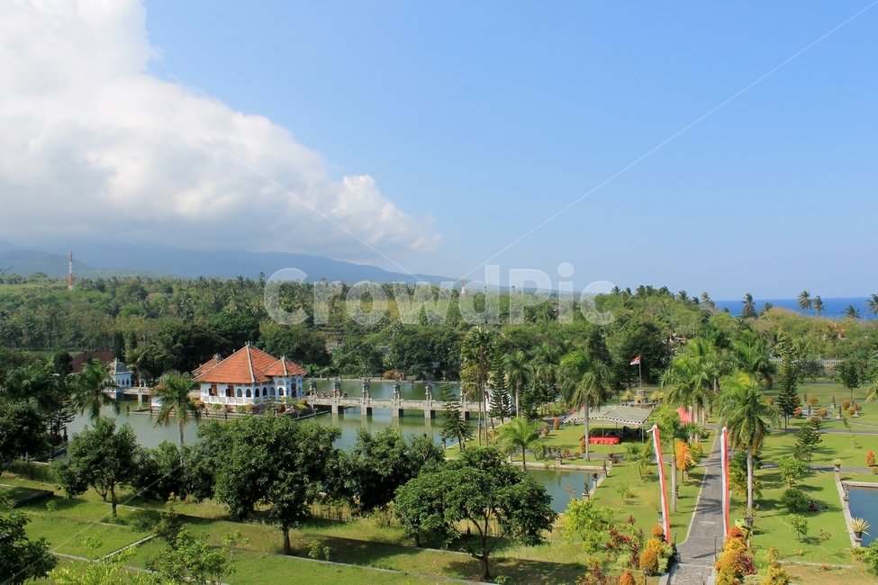 인도네시아,발리,물의궁전,까랑아쎔,카랑아셈,indonesia,bali,waterpalace,palace,karangasem,bridge,다리,고대건축,ancientarchitecture,붉은기와,붉은집,redhouse,해외,외국,세계,foreign,oversea,world