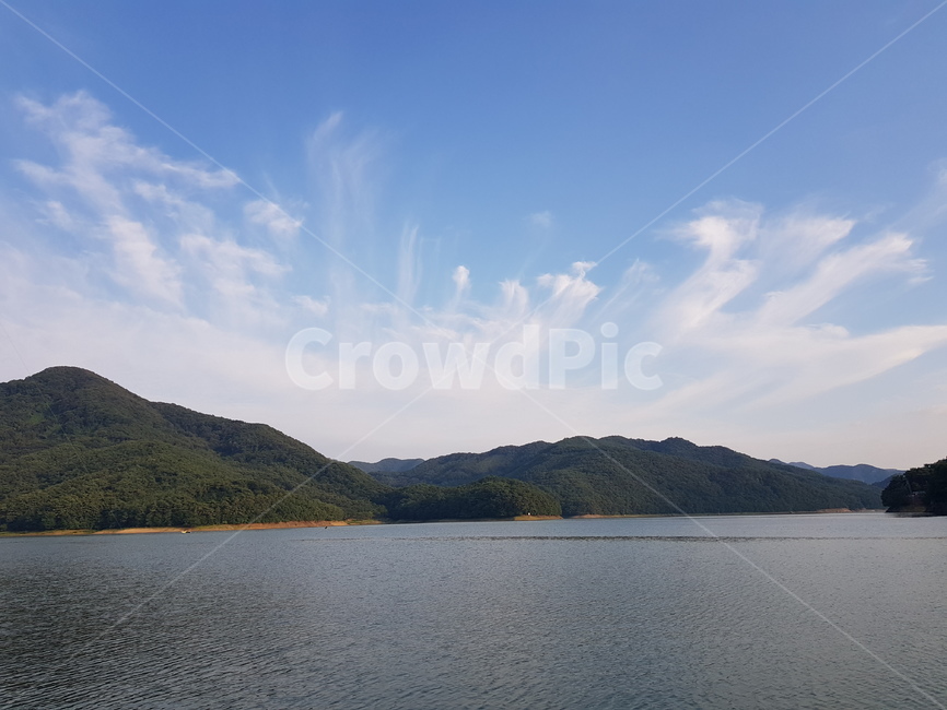 하늘,구름,산,강,드라이브