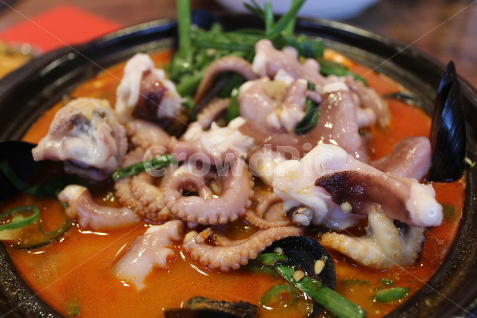 짬뽕,낙지짬뽕,해물짬뽕,낙지,중국음식,중국집,meal,식사,food,음식,dish,요리,중국요리,얼큰한,매운,시원한,홍합,짬뽕탕,배달음식,뜨거운,매운짬뽕,점심식사,저녁식사,술안주,맛있는