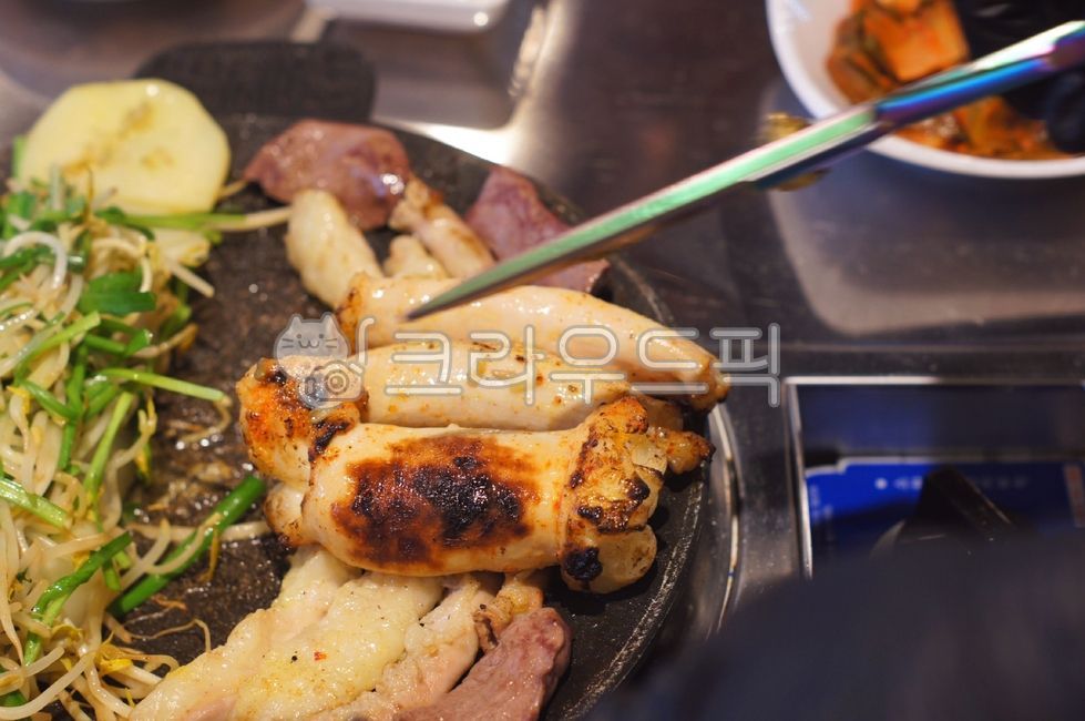 대창,bigintestines,intestines,소곱창,곱창구이,모듬곱창,chitterlings,beefsmallintestine,assortedintestines,bbqintestines,bbqmeat,생고기,rawmeat,rawbeef,막창,beefintestines,rectum,막창구이,grilledintestines,구이,grill,bbq