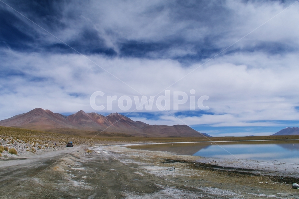 남미,볼리비아,칠레,호수,하늘,반영,국립공원,공원,설산,산,andean,flat,reserve,national,volcano,rock,andes,clouds,scenery,park,blue,desert,landscape,flamingos,salt,nature,uyuni,lagoon,yellow,view,mountain,white,sky,high,beautiful,america,cloud,reflection,colorful,mountains,laguna,south,lake,water,hills,beauty,자연,풍경,nature,landscape,해외,외국,세계,foreign,oversea,world,세계자연풍경,해외자연풍경,외국자연풍경,world nature landscape,outdoors,옥외,plateau,고원