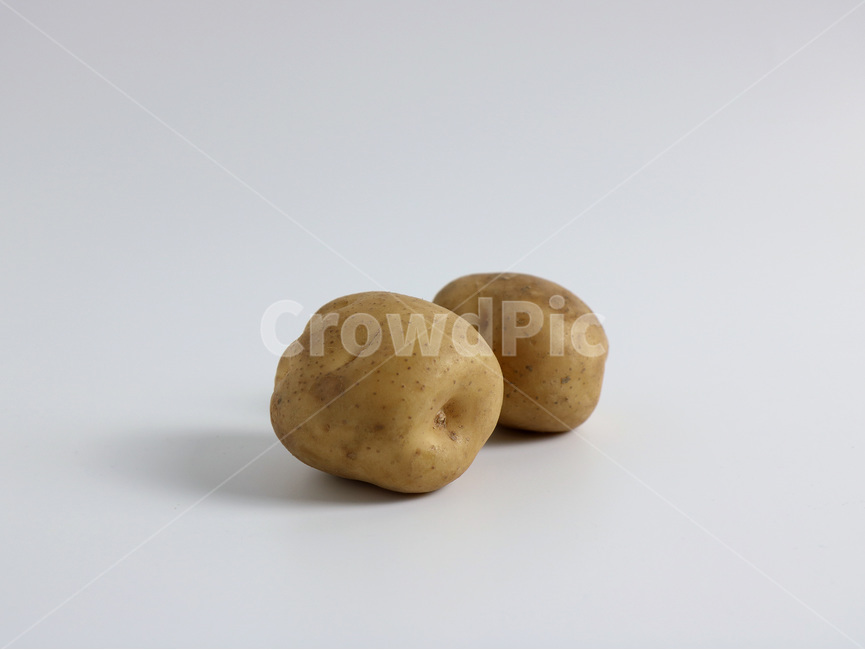 사진,감자,야채,채소,햇감자,나무,원목,질감,재질,빈티지,패브릭,재료,식자재,텍스처,한국음식,누끼,photo,potato,vegetable,hatpotato,wood,woodtexture,material,vintage,fabric,food,texture,koreanfood,음식,식재료,요리,food,cook,meal,dishes,food reserves,채소,야채,vegetables,누끼,remove background